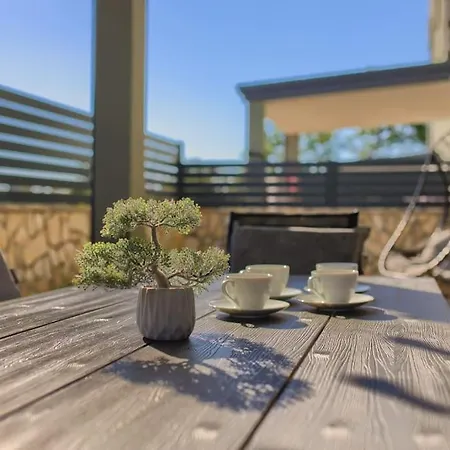 Sunrise Fuer 6 Personen In Pula-stinjan Appartamento