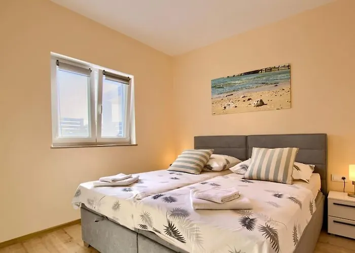 Sunrise Fuer 6 Personen In Pula-stinjan * Pula