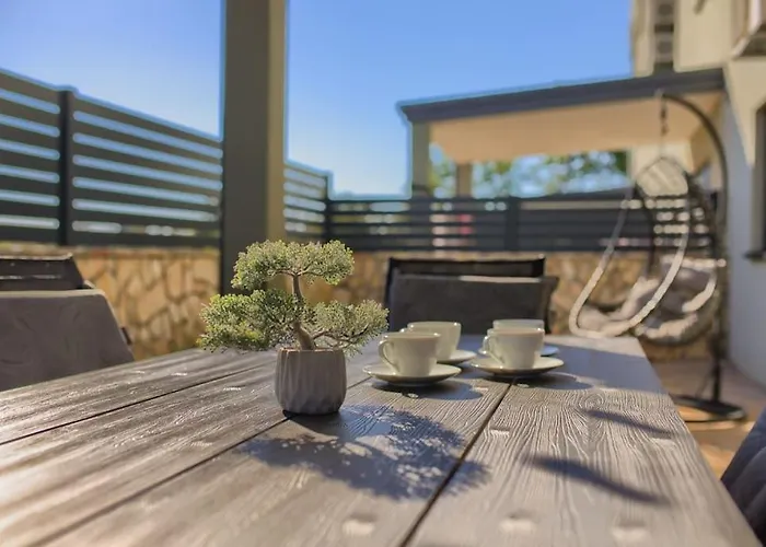 Sunrise Fuer 6 Personen In Pula-stinjan Daire